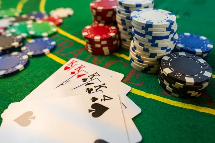 jitu jp app interface showing live betting and casino games